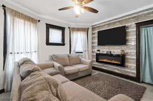 296-298 N Park St, East Orange, NJ 07017 - Photo 2
