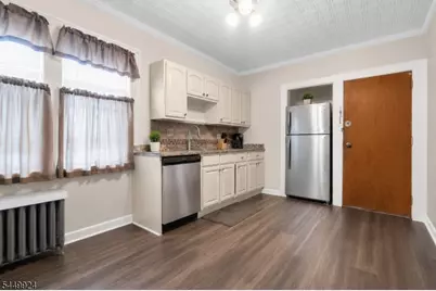 296-298 N Park St, East Orange, NJ 07017 - Photo 8