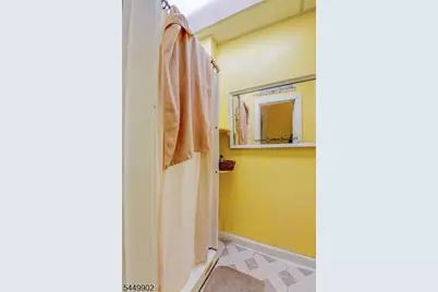 282 Ellison St, Paterson, NJ 07501 - Photo 14