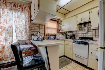 282 Ellison St, Paterson, NJ 07501 - Photo 6