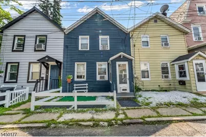 468 Flagg St, Orange, NJ 07050 - Photo 1