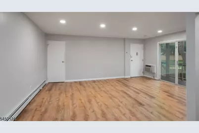 38 Deanna Dr #107, Hillsborough Township, NJ 08844 - Photo 4