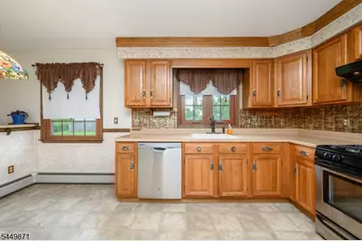 18 Joe Ent Rd, Franklin Township, NJ 08822 - Photo 12