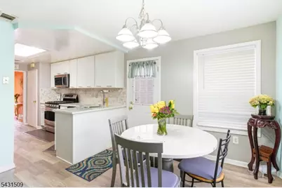 26 Cornell St, West Orange Township, NJ 07052 - Photo 4