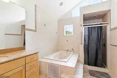 26 Cornell St, West Orange Township, NJ 07052 - Photo 22