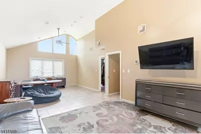 26 Cornell St, West Orange Township, NJ 07052 - Photo 20