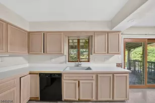 20 Gates Rd, Franklin Township, NJ 08873 - Photo 28