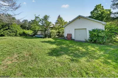 20 Gates Rd, Franklin Township, NJ 08873 - Photo 42