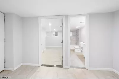 231 Highland Ave, Orange, NJ 07050 - Photo 22