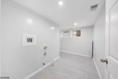 231 Highland Ave, Orange, NJ 07050 - Photo 24
