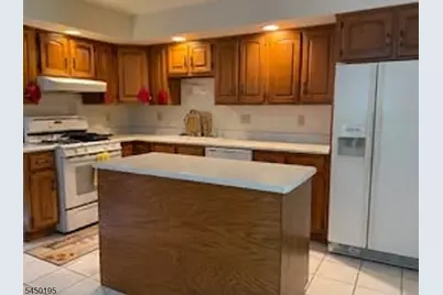 419 Ratzer Rd, Wayne, NJ 07470 - Photo 22