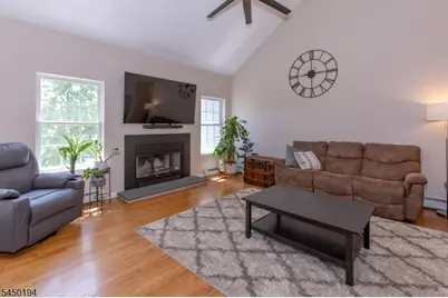 21 Rockport Rd, Wantage, NJ 07461 - Photo 6