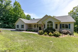 21 Rockport Rd, Wantage, NJ 07461 - Photo 1
