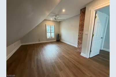 39 Budd St #2, Morristown, NJ 07960 - Photo 8