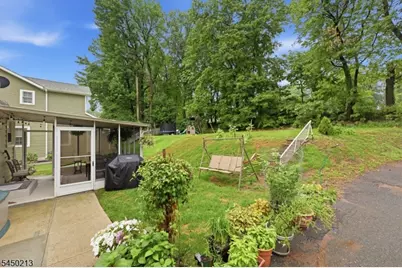 37 Forest Ave, Nutley, NJ 07110 - Photo 28