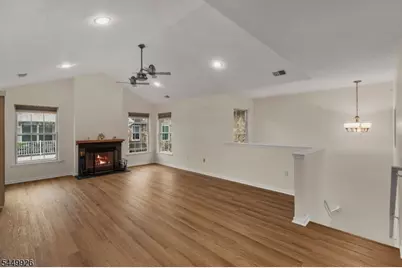 127 Chariot Ct, Piscataway Township, NJ 08854 - Photo 8