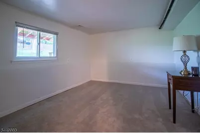 7 Cortland Dr, Franklin Township, NJ 08873 - Photo 10