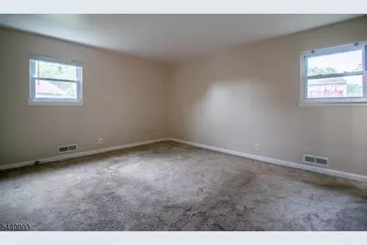 7 Cortland Dr, Franklin Township, NJ 08873 - Photo 8