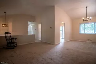 7 Cortland Dr, Franklin Township, NJ 08873 - Photo 2