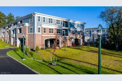 663 Springfield Ave #306, Berkeley Heights Township, NJ 07922 - Photo 2