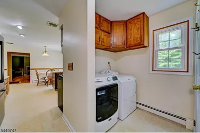 2 Pembroke Ct, Jefferson Township, NJ 07438 - Photo 14