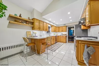 109 Tuscan Rd, Maplewood Twp., NJ 07040 - Photo 12