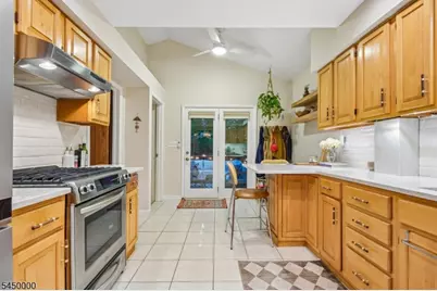 109 Tuscan Rd, Maplewood Twp., NJ 07040 - Photo 10