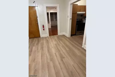 12 Campbell Ave, Clifton, NJ 07013 - Photo 8