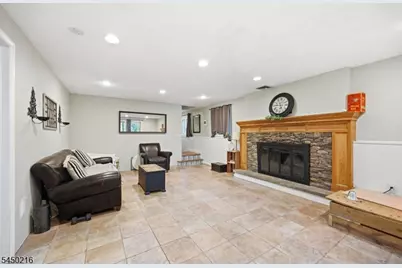 4 Park Pl, Pompton Lakes, NJ 07442 - Photo 22