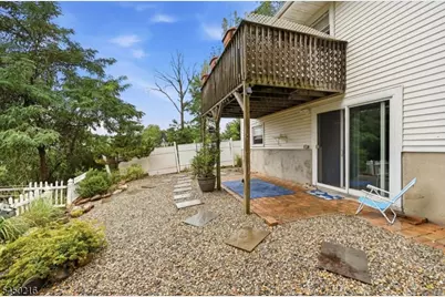 4 Park Pl, Pompton Lakes, NJ 07442 - Photo 30