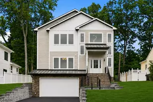 34 Crest View Hill Rd, Livingston, NJ 07039 - Photo 1