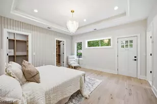 34 Crest View Hill Rd, Livingston, NJ 07039 - Photo 16