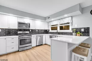 23 Leo Ave, Hopatcong, NJ 07874 - Photo 10