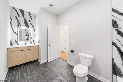 108 Fleming Ave, Newark, NJ 07105 - Photo 22