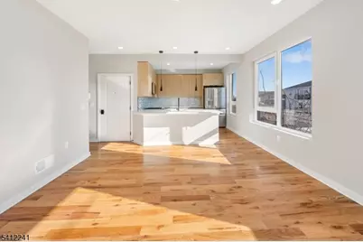 108 Fleming Ave, Newark, NJ 07105 - Photo 8