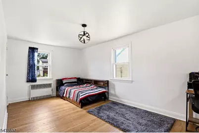 50 Reservoir Pl, Belleville, NJ 07109 - Photo 12