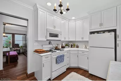 82 W 34th St #2, Bayonne, NJ 07002 - Photo 30