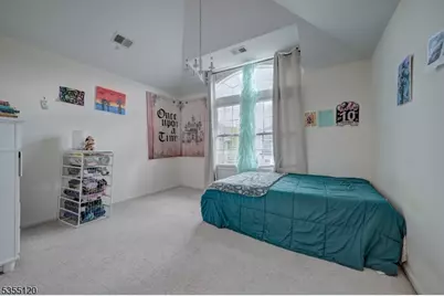 408 Kensington Ln, Livingston, NJ 07039 - Photo 10