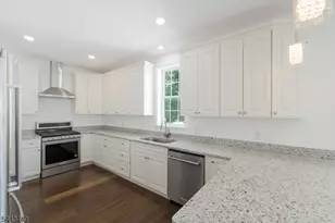 197 Iva St, Rahway, NJ 07065 - Photo 10