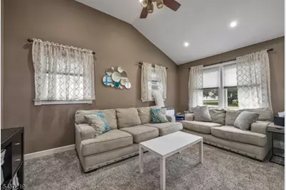 123 Oak St, Rockaway Township, NJ 07801 - Photo 12