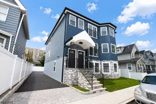 131 Lindsley Pl, East Orange, NJ 07018 - Photo 2