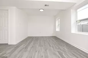 131 Lindsley Pl, East Orange, NJ 07018 - Photo 6