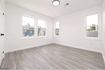 131 Lindsley Pl, East Orange, NJ 07018 - Photo 32