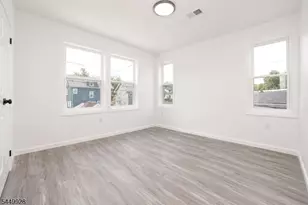 131 Lindsley Pl, East Orange, NJ 07018 - Photo 32