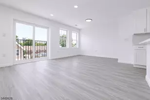 131 Lindsley Pl, East Orange, NJ 07018 - Photo 28