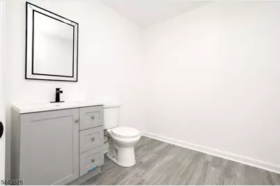 131 Lindsley Pl, East Orange, NJ 07018 - Photo 16