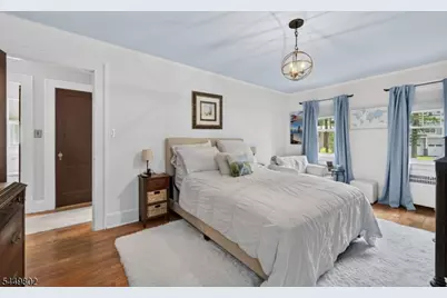 21 Crossbrook Rd, Livingston, NJ 07039 - Photo 24