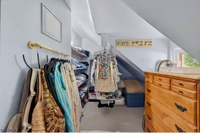 21 Crossbrook Rd, Livingston, NJ 07039 - Photo 26