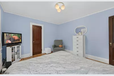 21 Crossbrook Rd, Livingston, NJ 07039 - Photo 32