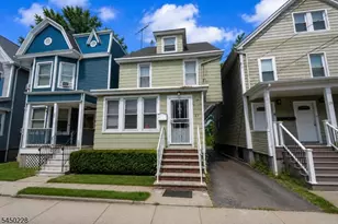 27 Cummings St, Irvington, NJ 07111 - Photo 2